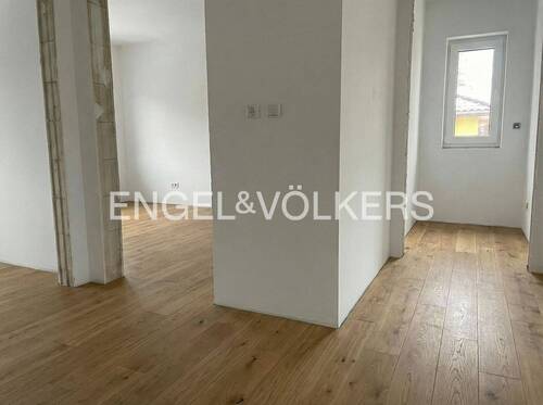 Obergeschoss (KI-Optimiert) - 