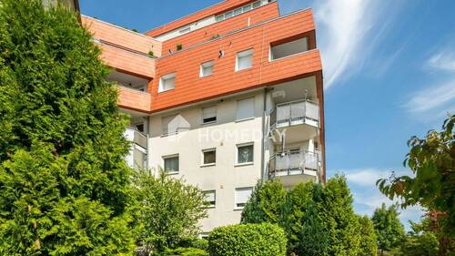 Außenansicht 3 - Gut geschnittene Zweizimmerwohnung mit Loggia, Stellplatz und grüner Aussicht