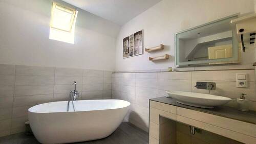 Masterbad mit freistehender Wanne - 