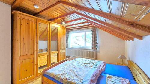 Bild 2 - 1 Zimmer Mehrfamilienhaus, Wohnhaus in Bonndorf im Schwarzwald