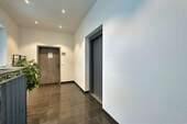 Bürogebäude Treppenhaus 3.OG - 