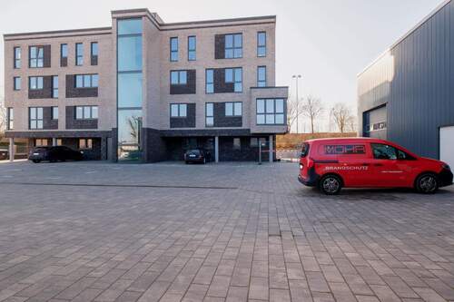 Hofansicht Bürogebäude - 