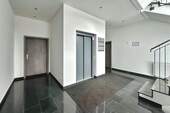Bürogebäude Treppenhaus EG - 