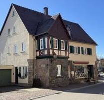 Denkmalgeschütztes Wohn- und Geschäftshaus mit Garage im Herzen von Waldenburg!
