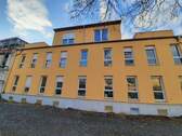 Hausansicht Balkonseite - 2 Zimmer Etagenwohnung in Leipzig
