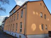 Hausansicht Balkonseite - Etagenwohnung mit 85,60 m&sup2; in Leipzig zur Miete