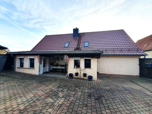 Hausansicht - 5 Zimmer Einfamilienhaus zum Kaufen in Bad Schmiedeberg