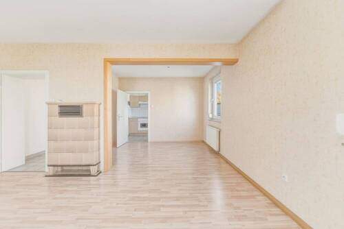 Wohnen / Essen EG - 6 Zimmer Mehrfamilienhaus, Wohnhaus zum Kaufen in Herrenberg / Affstätt