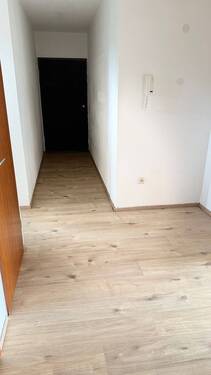 Flur - 3 Zimmer Etagenwohnung zum Kaufen in Köln
