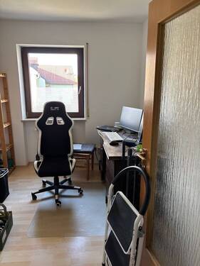 Kinder-/Arbeitszimmer - 