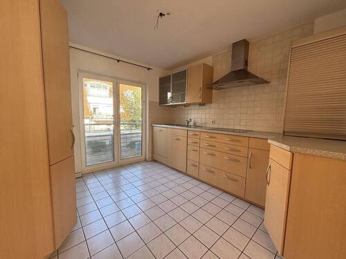 Einbauküche - 2 Zimmer Etagenwohnung zur Miete in Balingen