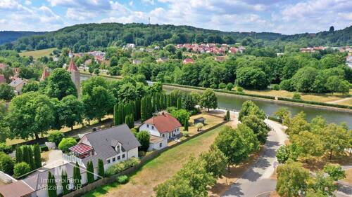 Main-Donau-Kanal Lage - 5 Zimmer Einfamilienhaus in Berching
