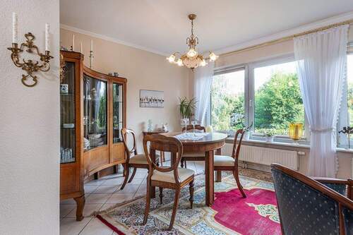 großer Essbereich - 