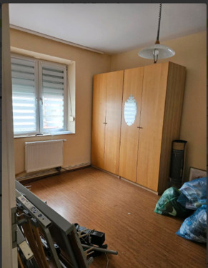 Zimmer 2 - 3 Zimmer Etagenwohnung in Fürth