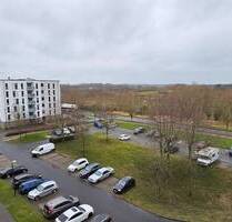 Frisch renovierte 3-Zimmer-Wohnung mit Balkon im DG - ruhige Lage in Rostock-Toitenwinkel