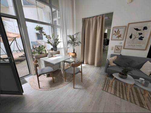 Essbereich/Terrasse/Flur - Büro in Würzburg