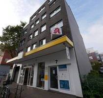 Praxisetage mit zwei Tiefgaragenstellplätzen in guter Lage von Gelsenkirchen-Buer zu verkaufen - Gelsenkirchen / Buer
