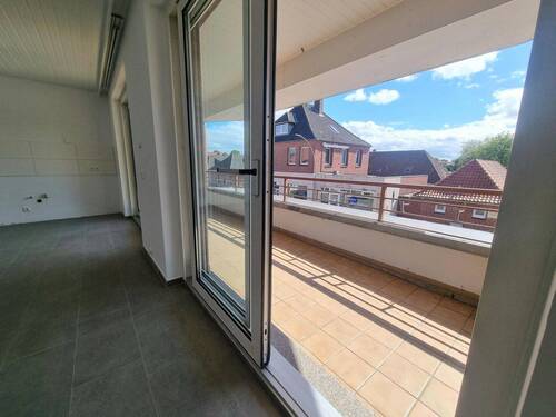 Balkon - 3 Zimmer Etagenwohnung zur Miete in Cuxhaven