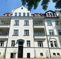 Vermietete Zwei-Zimmer-Wohnung mit zwei Balkonen - Leipzig Paunsdorf