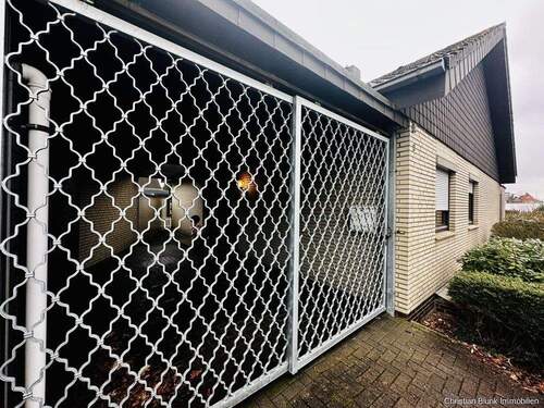 PKW-Stellplatz - Einfamilienhaus mit 85,00 m&sup2; in Bremervörde zum Kaufen