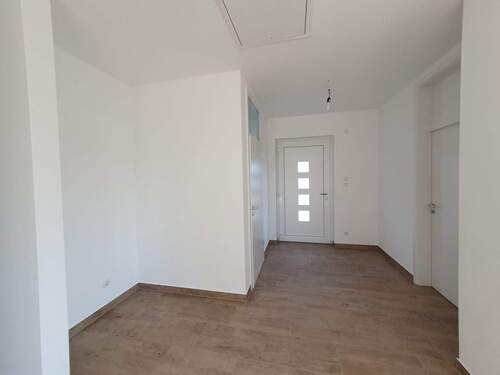 Eingangsbereich - 4 Zimmer Bungalow in Löbnitz