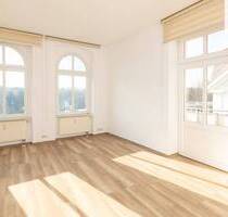 Hochwertig sanierte 3-Raum-Wohnung mit Balkon und Einbauküche! - Annaberg-Buchholz