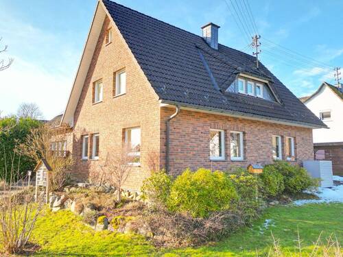 Ansicht - 9 Zimmer Mehrfamilienhaus, Wohnhaus in Kreuztal