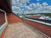 Dachterrasse - Loggia (Südausrichtung) - 2 - Etagenwohnung mit 79,00 m&sup2; in Fuldabrück zum Kaufen