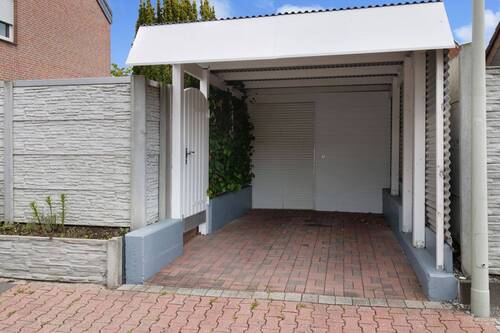 Carport.jpg - 