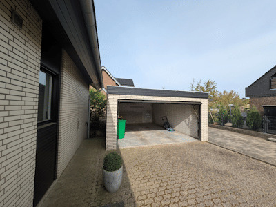 Garage.png - 