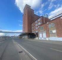 Sensationelle Lage in Itzehoe! Büroflächen mit historischem Flair am Hafen! OTTO STÖBEN!
