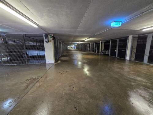 Tiefgarage - 