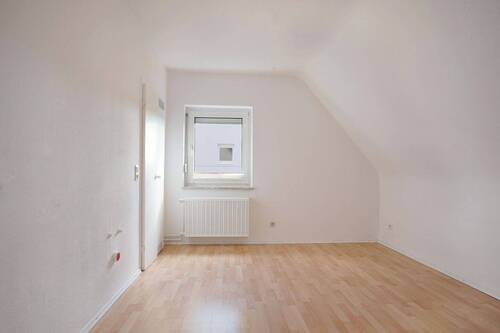 Zimmer 1 OG Ansicht 1 - 