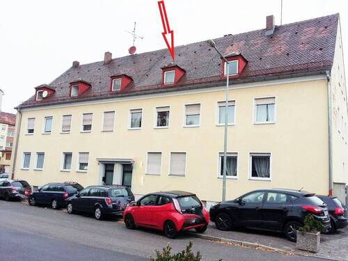 Aussenansicht - Große 3 Zi. - DG Wohnung Nähe Diana Platz
