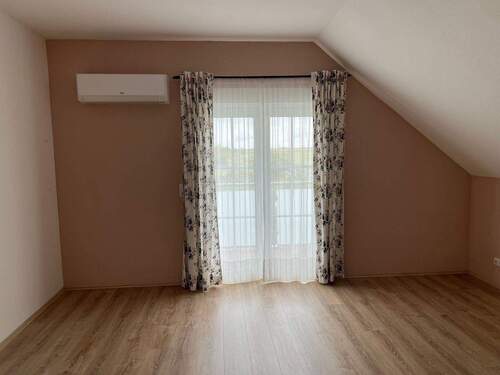 Schlafzimmer DG - 