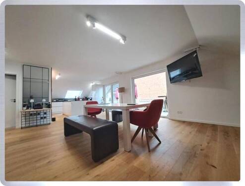 Blick Essbereich - 2 Zimmer Etagenwohnung zur Miete in Ronneburg