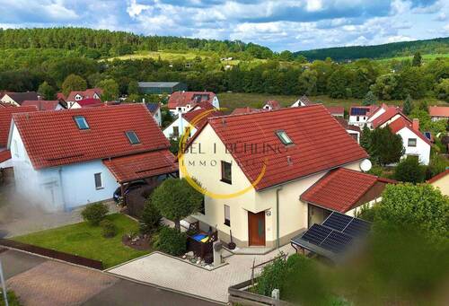 Vorderansicht - 4 Zimmer Einfamilienhaus zum Kaufen in Gera