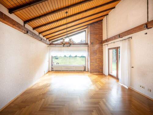 Wohnen - Einfamilienhaus mit 200,00 m&sup2; in Mühlhausen zum Kaufen