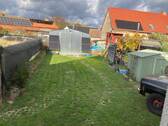 7. Garten mit Halle - 