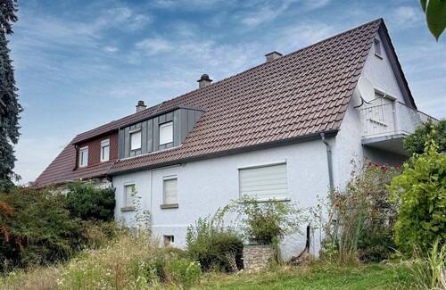 Gebäuderückseite - Städtische Idylle trifft Potenzial - eine Immobilie für Entdecker