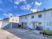 Vorderansicht des Reihenmittelhauses - Reihenmittelhaus mit 110,30 m² in Brunnthal zum Kaufen