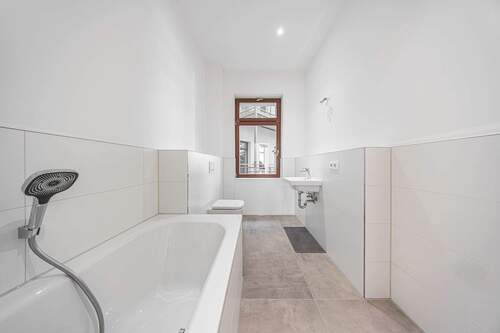 Modernes Tageslichtbad - 