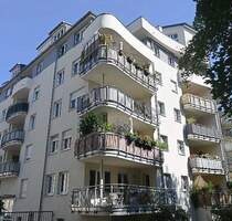Zentrumsnahe Wohnung mit großem Balkon, Lift und Stellplatz - Leipzig Südvorstadt