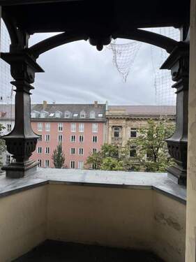 Netter Balkon zur Bahnhofstr. - Büro mit 218,20 m&sup2; in Augsburg zur Miete