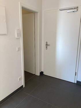 Flur.jpg - 2 Zimmer Etagenwohnung zur Miete in Leipzig