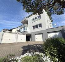 Top-Wohnlage in Bretten: Hochwertige 4-Zimmer-Wohnung mit Wintergarten und Außenbereich