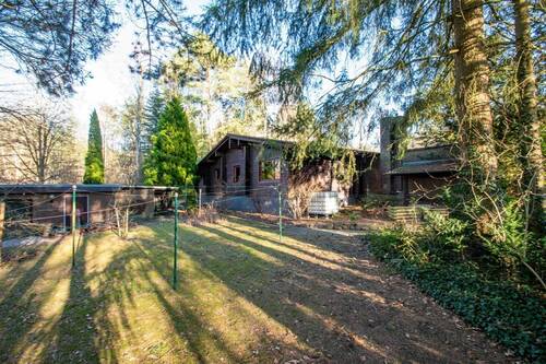 großes Grundstück mit Baumbestand - 4 Zimmer Bungalow zum Kaufen in Soderstorf