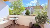 Balkon mit Markise - Etagenwohnung mit 82,50 m&sup2; in Mühldorf a.Inn zum Kaufen