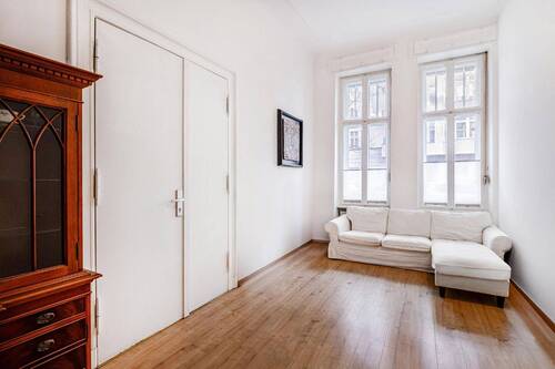 Zimmer 3 - 5 Zimmer Etagenwohnung zum Kaufen in Berlin-Wilmersdorf