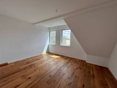 Zimmer 2 nach vorne - 